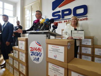 Prezident Zeman má dostatek podpisů pro obhajobu mandátů