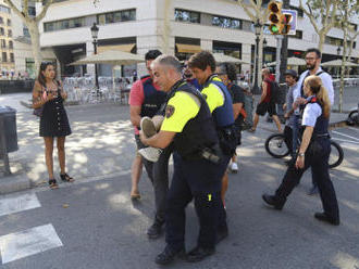 Po útoku v Barceloně stovka zraněných, zadržen byl třetí člověk