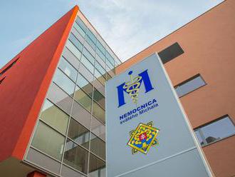 Pri obstarávaní v bratislavskej nemocnici podľa ÚVO porušili zákon