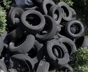 Vyriešili problém so starými pneumatikami. Môžete ich zdarma odovzdať