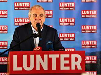 Lunter podporu Smeru-SD v župných voľbách nečakal a oceňuje, že tým strana bojuje proti fašizmu