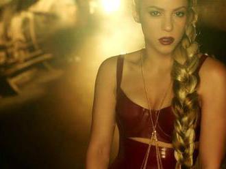 Zpěvačka Shakira natočila nový videoklip na závodním okruhu, v rámci světového turné přijede také do