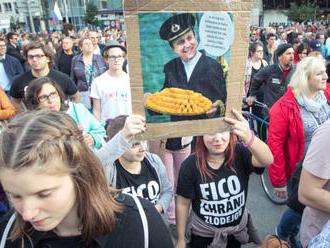 Foto: Tretí protikorupčný pochod v Bratislave