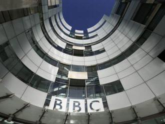 Manažment BBC sa k istým ženám správa nepriateľsky, tvrdí novinárka
