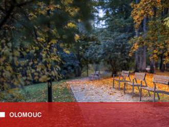 Olomoucké parky prochází sezónní údržbou, na práce dohlíží zahradní architekt i památkáři
