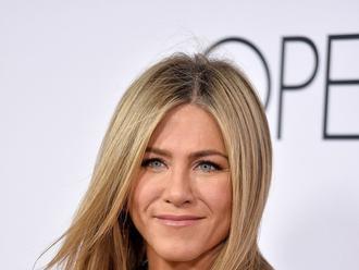 Tipy pre dokonalé vlasy podľa Jennifer Aniston: Ak dodržíte týchto 5 zásad, budete mať perfektnú kor