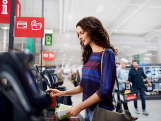 Už tretina zákazníkov Kauflandu nakupuje cez samoobslužné pokladne svoje menšie nákupy pravidelne