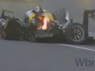 Video: Bývalý pilot F1 Webber mal v Brazílii ťažkú nehodu