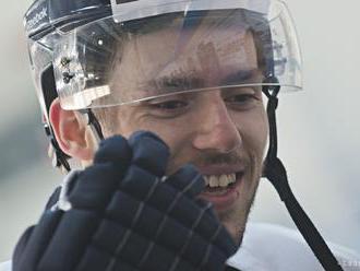 Bakoš pri debute v AHL asistoval, bodoval aj Černák