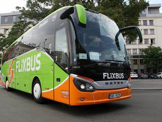 FlixBus zavádí sedačky pro malé děti. RegioJet to neplánuje