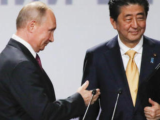 Ďalšie tretnutia s Putinom budú nesmierne dôležité, tvrdí japonský premiér Šinzó Abe 