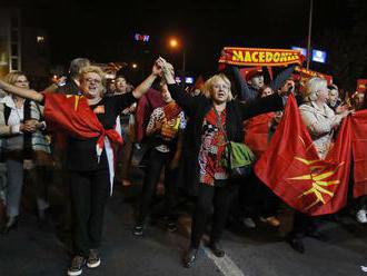 Poslancom, ktorí hlasovali za zmenu názvu Macedónska, posilnili ochranku