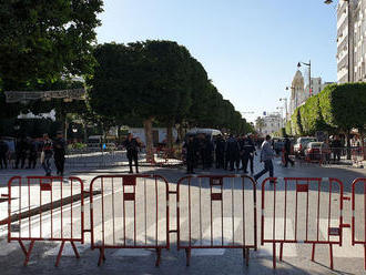 V centre Tunisu sa odpálila žena, zranenia utrpelo deväť ľudí