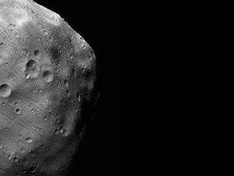 Slovenský a maďarský astronóm spolu objavili blízkozemský asteroid
