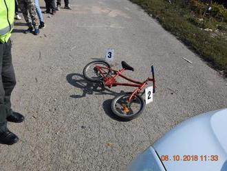 Hrôzostrašná nehoda na východe Slovenska: FOTO Desaťročné dieťa skončilo pod kolesami auta