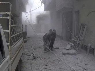 Pri náletoch koalície pod vedením USA na sýrsku obec zomreli civilisti