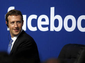 Zuckerberg nařídil svým manažerům používat jen telefony s Androidem, údajně neustál kritiku Facebook
