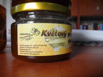 Z medu z Domažlicka se po analýze pylů vyklubala surovina ze střední Ameriky