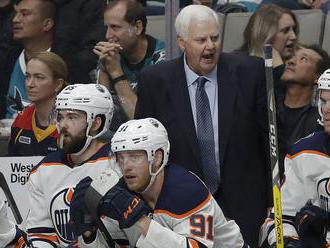 Noc v NHL: Víťazný debut Hitchcocka na lavičke Edmontonu, 100. gól McDavida