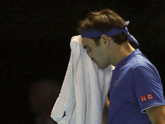 Tvrdý útok na ikonu. Federer nadradil kšeft nad históriu, turnaje ho protežujú
