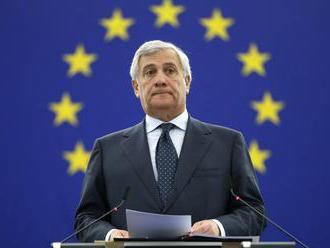 Dohoda o brexite je prvým krokom na dlhej ceste, vyhlásil predseda europarlamentu Tajani