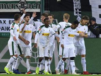 Video: Mönchengladbach v druhom polčase deklasoval Stuttgart, Mainz remizoval s Hannoverom