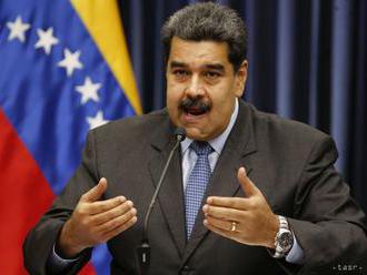 Maduro obvinil poradcu Bieleho domu Boltona z plánovania jeho vraždy