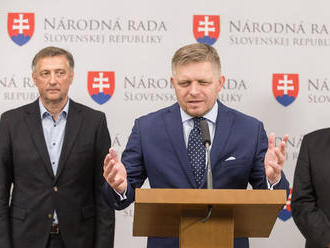 Delegáti Smeru na sneme v Trenčíne schvália priority strany na koniec volebného obdobia