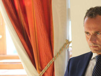 Radoslav Procházka zatiaľ nepotvrdil kandidatúru na ústavného sudcu