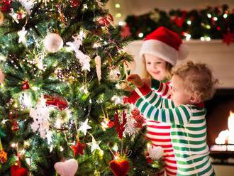 Odvrátená tvár Vianoc: Ježiško vás môže dostať do basy, tieto vety nikdy nehovorte pred deťmi!
