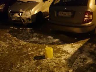 V Pezinku poliali vozidlo benzínom: VIDEO Hovorí sa o terore gangu autičkárov a vybavovaní účtov