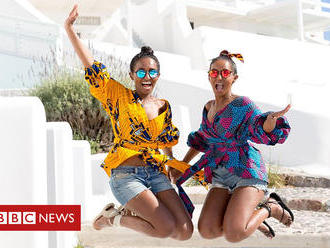 Deaf Eritrean twins break barriers in fashion world