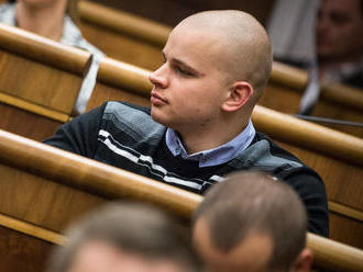 Pokračuje súd s poslancom Mazurekom za jeho rasistické výroky