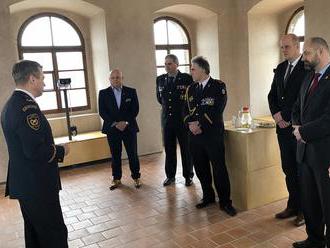 Ředitel pražských hasičů předal ocenění k 165. výročí založení pražského hasičského sboru