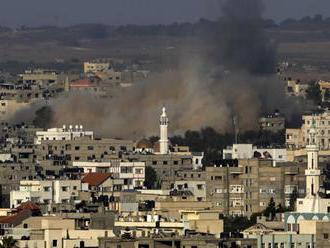 Z pásma Gazy hlásia smrť muža po streľbe z izraelského tanku