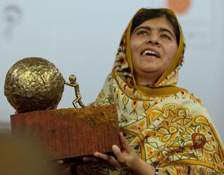 Malála Júsafzajová pricestovala do svojho rodiska v Pakistane