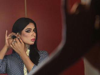 V Pákistánu uvádí zprávy první transsexuál