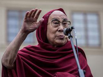 Dalajláma zrušil pro letošek zahraniční cesty. Cítí se vyčerpaný učením