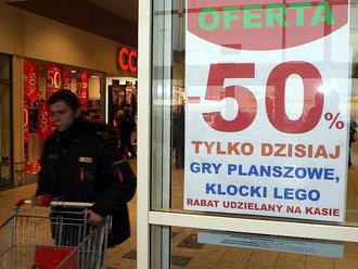 Polsko omezilo nedělní prodej. Lidé se však nákupů jen tak nevzdají