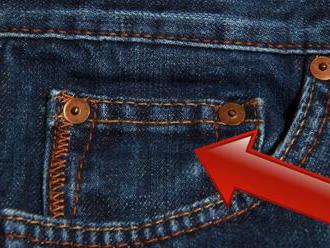 Víte k čemu slouží malá kapsa na vašich džínách? Teď už ji nepotřebujete.