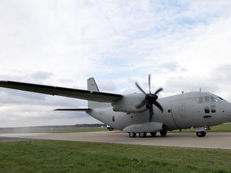 Dopravné lietadlo Spartan už plní úlohy, vojakom na Cypre vozí materiál