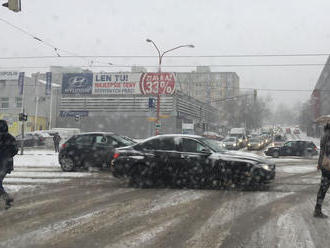 V pondelok poobede bude na niektorých miestach v Bratislave obmedzená doprava