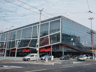 Bratislava prenajme SZĽH zimný štadión na MS. Zväz musí investovať 500-tisíc
