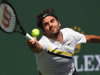 Federer stále pevne sedí na tenisovom tróne. Slováci mimo elitnej stovky