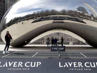 Federer po prehre zabával Chicago. Ženám v Laver Cupe by sa nebránil