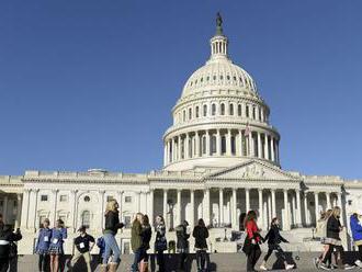 Kongres schválil rozpočet vlády USA do konca septembra