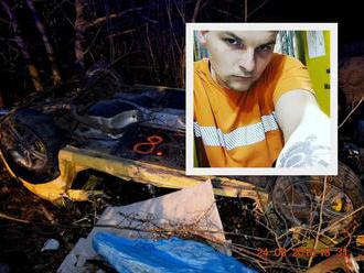 FOTO Tragická nehoda pri Topoľčanoch: Matej   miloval rýchlu jazdu, z jeho slov mrazí