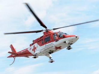 Obarené dieťa previezol vrtuľník na špecializované pracovisko v Šaci
