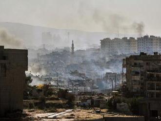 Pri raketových útokoch na sýrske základne zahynulo 26 ľudí