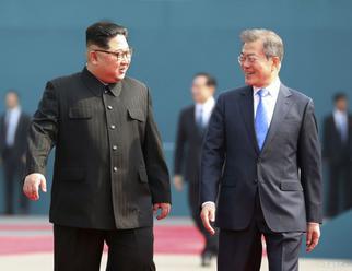 Kórejský summit: Skončili sa rokovania Mun Če-ina a Kim Čong-una